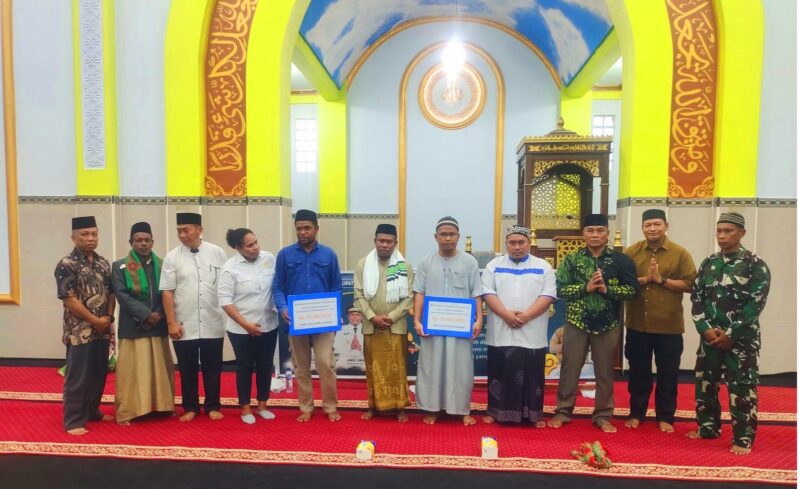 Wakil Bupati Teluk Bintuni Joko Lingara menggelar Safari Ramadhan