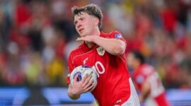 Ole Romeny, Pencetak Gol Timnas ke Gawang Bahrain (foto: Istimewah}