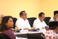 Menko PMK bersama sejumlah Menteri terkait dalam Rapat Koordinasi tentang persiapan mudik lebaran 2025/Foto: Kemenko PMK