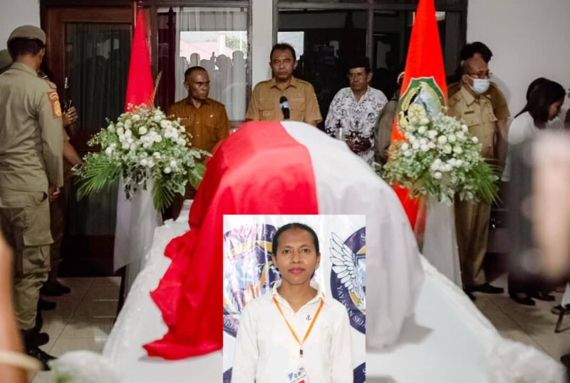 Foto: Penghormatan Terakhir Jenazah Rosalia di Kantor Bupati Flores Timur (istimewa) 