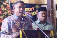 “Marilah kita bersama-sama melangkah seiring dan sejalan untuk mewujudkan Teluk Bintuni yang SERASI,” ibuhnya./ Foto By: diskominfoTB