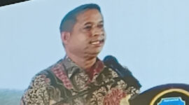 “ Pelayanan yang paling bermakna adalah pelayanan yang membuat masyarakat dihargai dan diperhatikan.” kata Bupati.