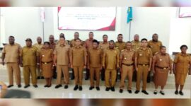 Sertijab Kepala Distrik Lingkup Kabupaten Teluk Bintuni, Gedung Sasana Karya Kantor Bupati Teluk Bintuni, Senin,(26/01/2026).  