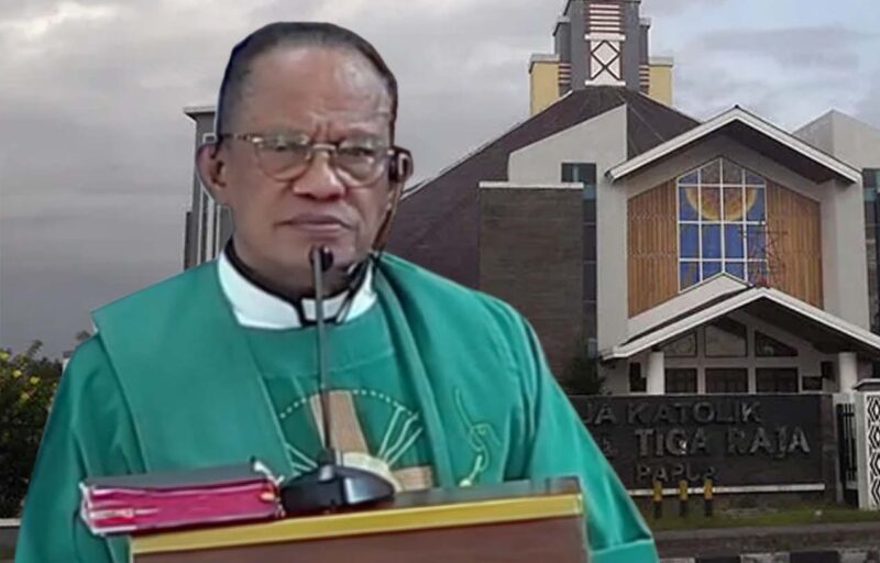 Pastor Amandus Rahadat, Pr. Pastor Paroki Gereja Katedral Tiga Raja Timika