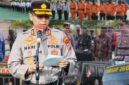 Kapolres Teluk Bintuni AKBP Hari Sutanto, bertindak langsung sebagai Inspektur Upacara Apel Pasukan Operasi Ketupat Mansinam 2026 Polres Teluk Bintuni