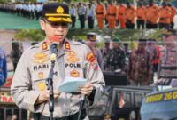 Kapolres Teluk Bintuni AKBP Hari Sutanto, bertindak langsung sebagai Inspektur Upacara Apel Pasukan Operasi Ketupat Mansinam 2026 Polres Teluk Bintuni