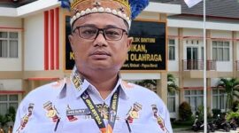 Kepala Dinas Pendidikan, Kebudayaan, Pemuda dan Olah Raga Kabupaten Teluk Bintuni, Hendry D. Kapuangan 