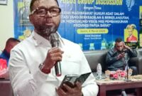 Dr. Filep Wamafma, Ketua Komisi III DPD RI pada  Seminar Sehari dengan Judul” Peran Masyarakat Hukum Adat dalam Investasi Berkeadilan dan Berkelanjutan, guna mendukung Visi Misi Provinsi Papua Barat Kabupaten Teluk Bintuni, Senin, (09/02/2026).